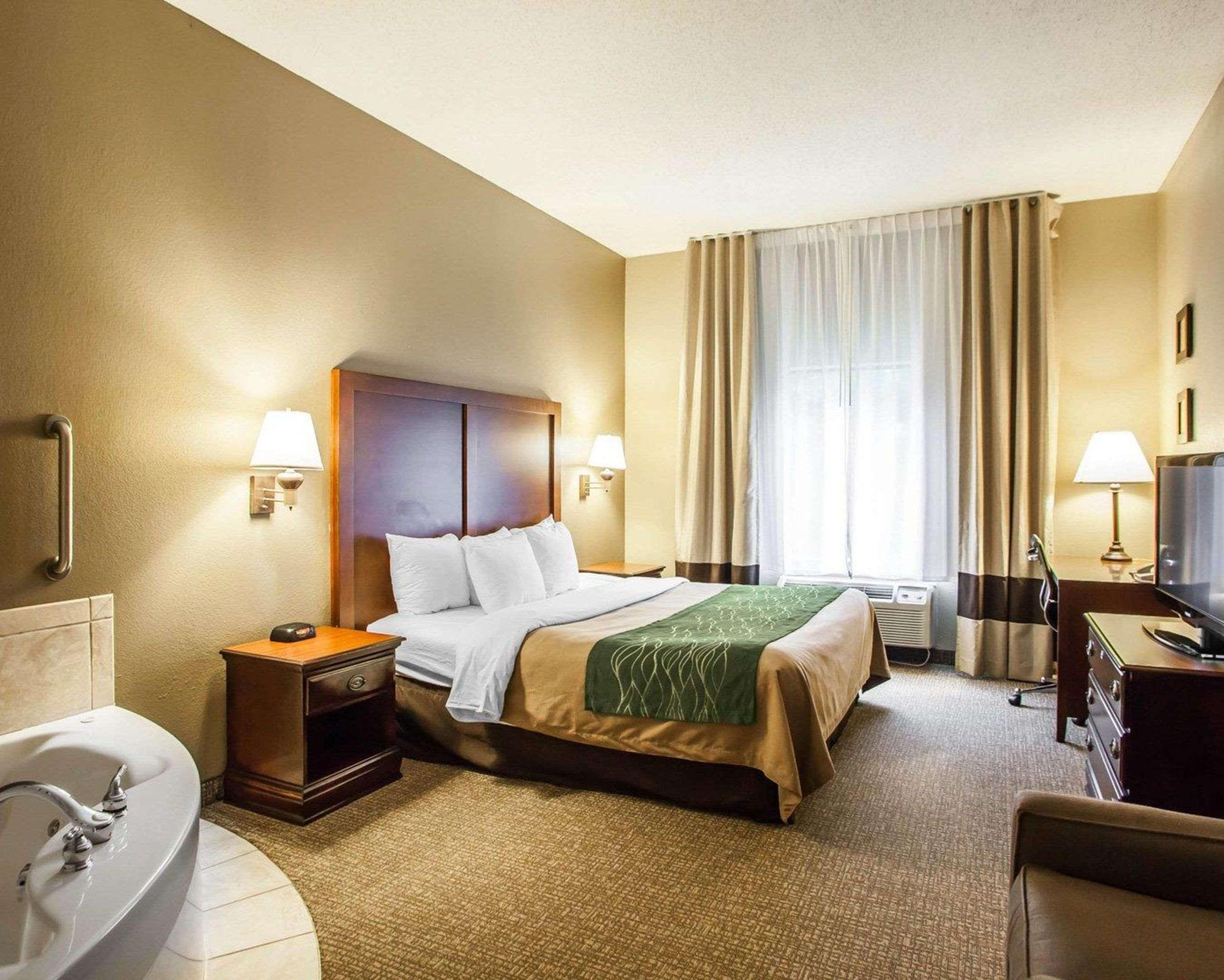 Comfort Inn & Suites St Louis-O'Fallon Bagian luar foto