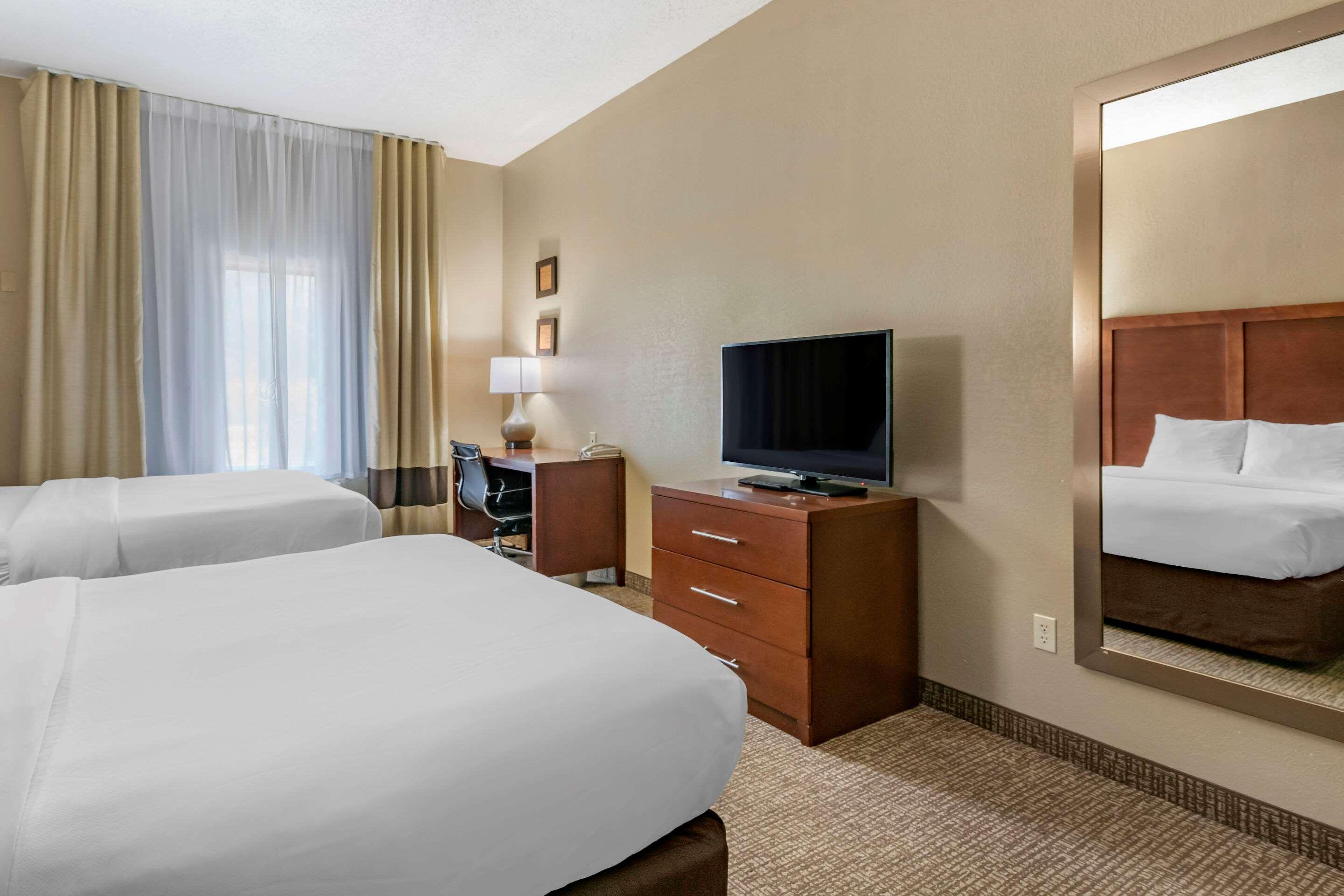 Comfort Inn & Suites St Louis-O'Fallon Bagian luar foto
