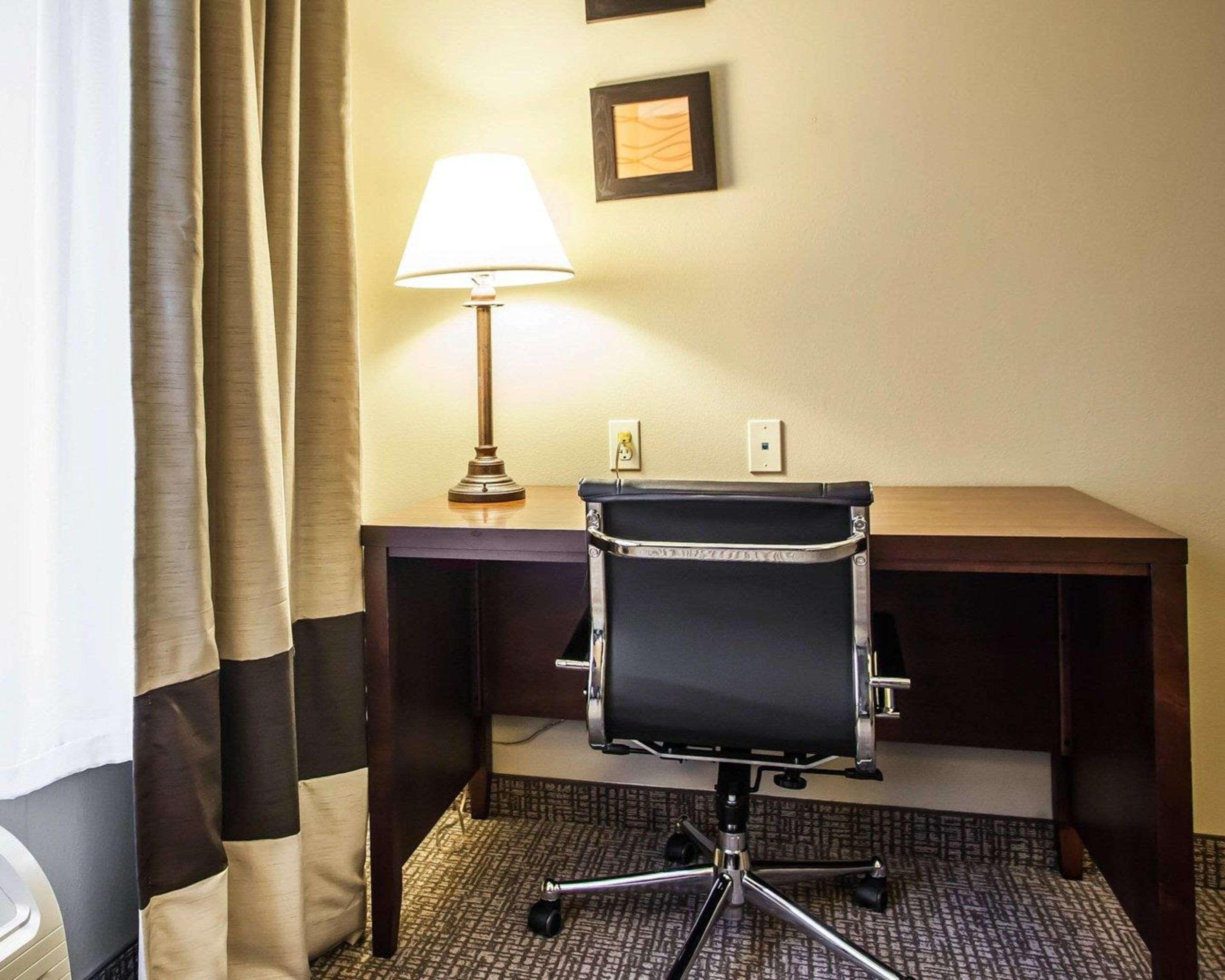 Comfort Inn & Suites St Louis-O'Fallon Bagian luar foto