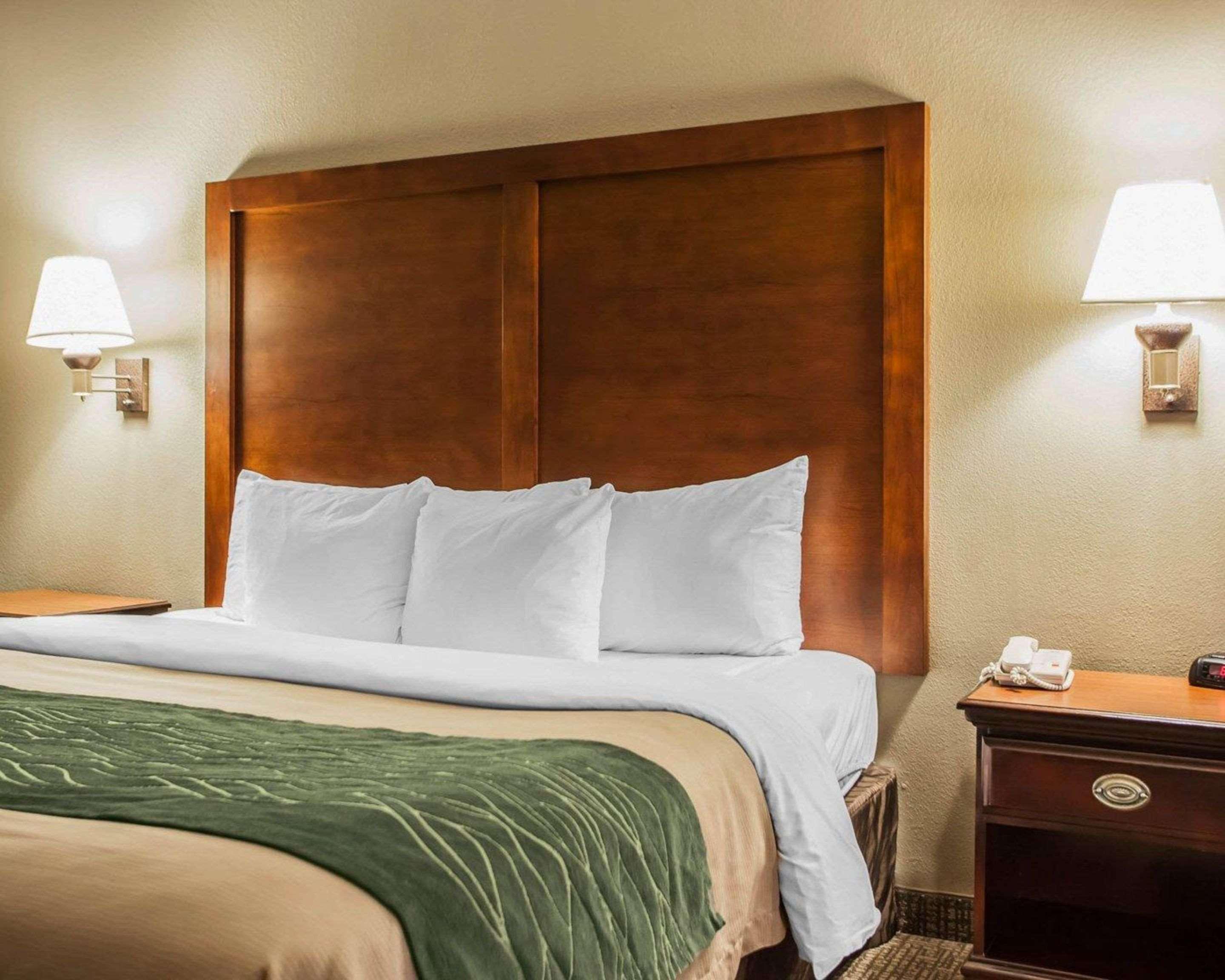 Comfort Inn & Suites St Louis-O'Fallon Bagian luar foto