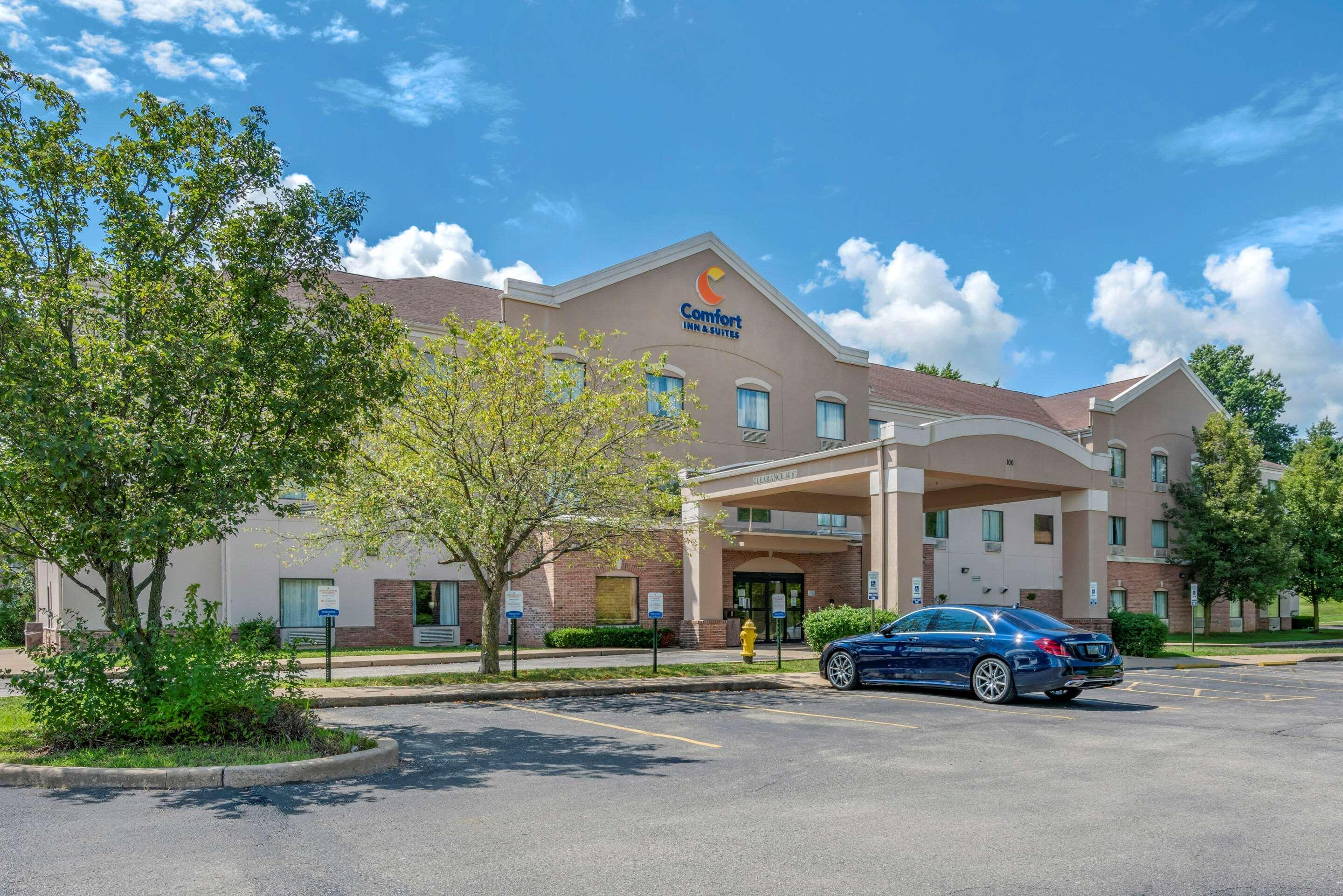 Comfort Inn & Suites St Louis-O'Fallon Bagian luar foto