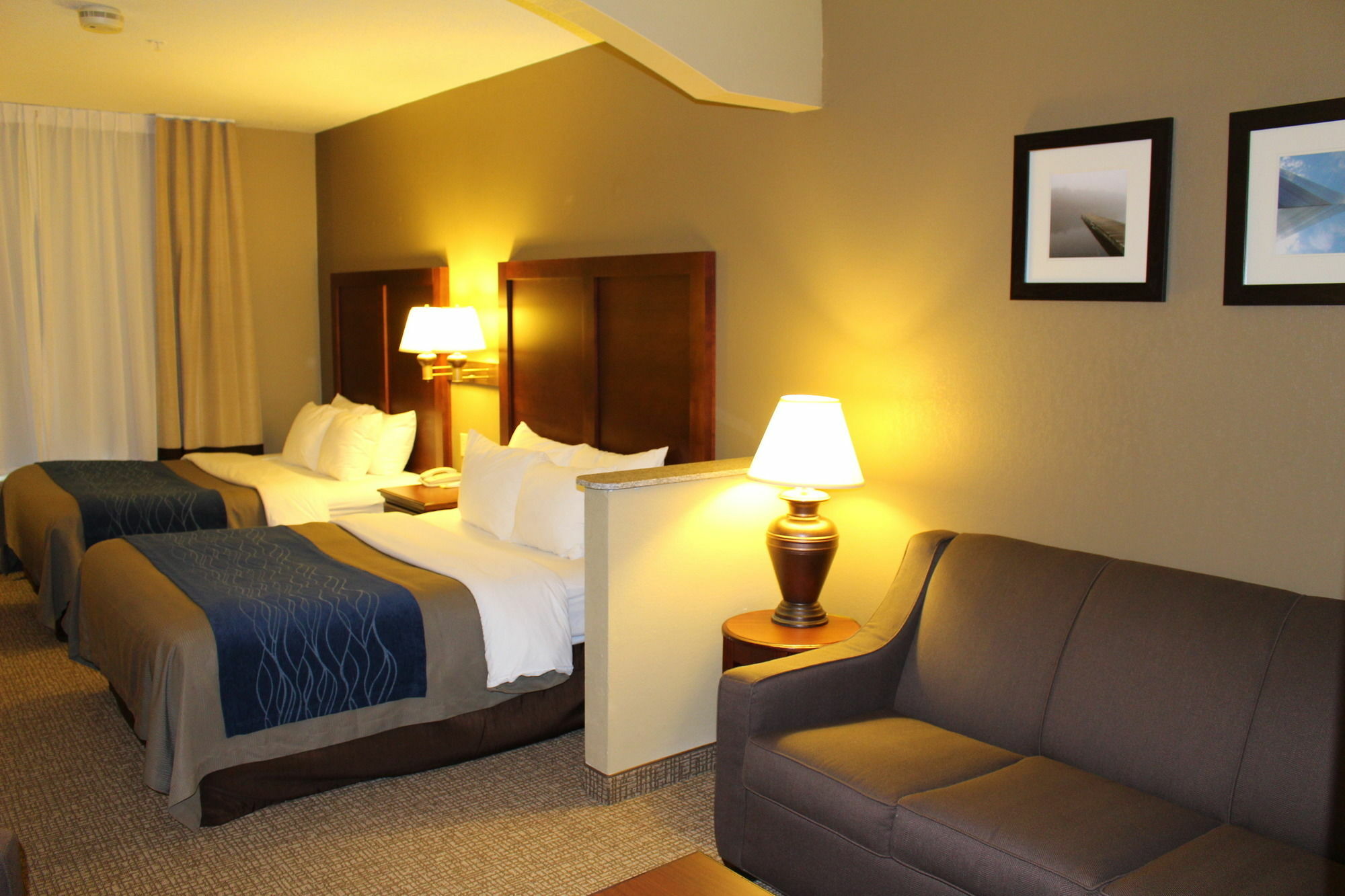 Comfort Inn & Suites St Louis-O'Fallon Bagian luar foto
